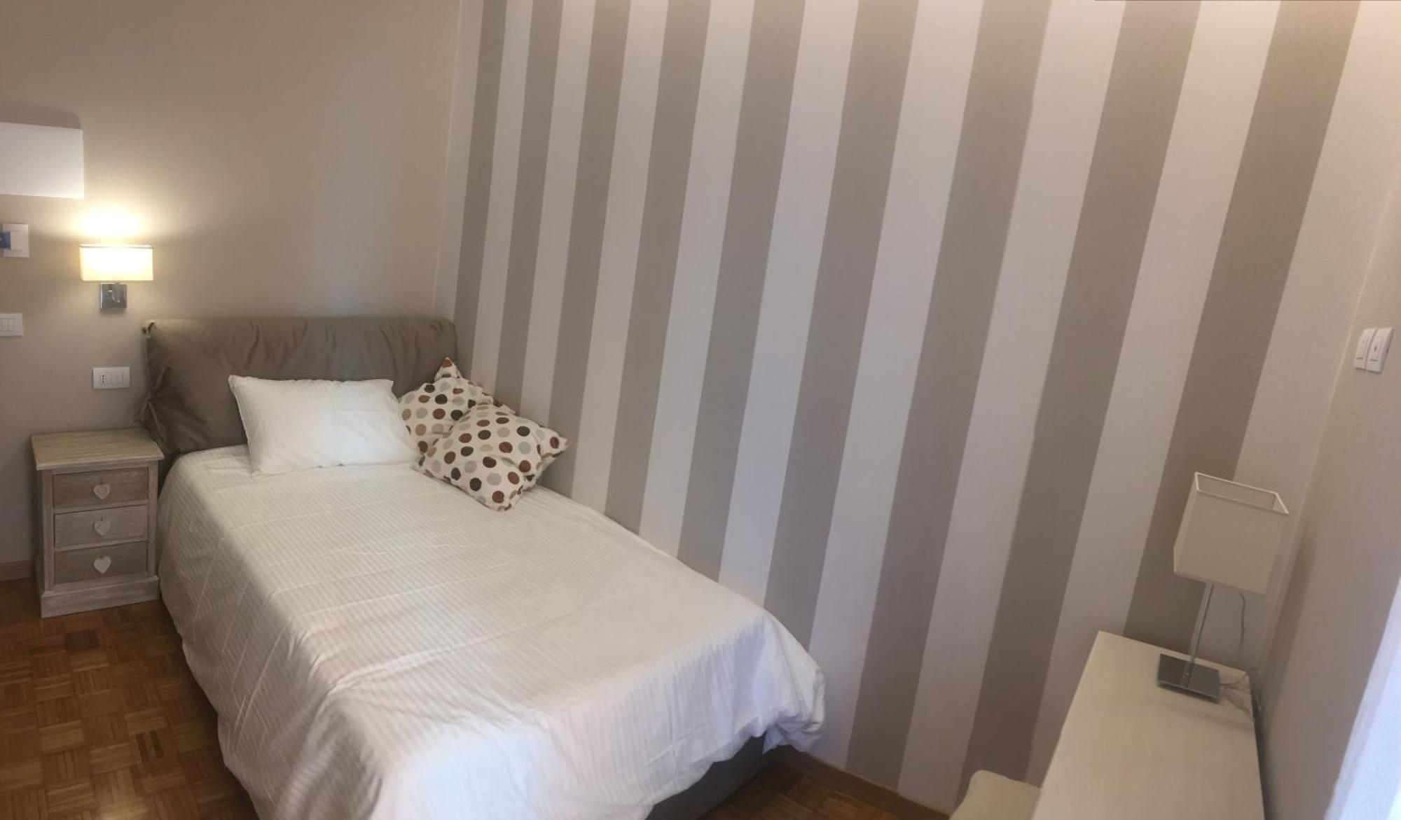 Robin Rooms Montegranaro Exterior foto